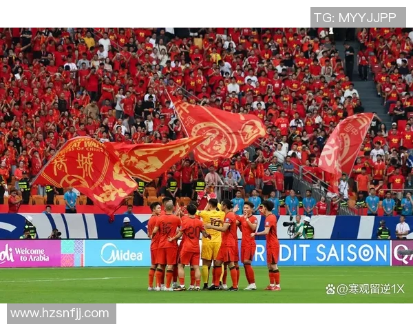 2019年世预赛精彩对决泰国队迎战越南队全力争胜展现足球魅力 2019年世预赛精彩对决泰国队迎战越南队全力争胜展现足球魅力