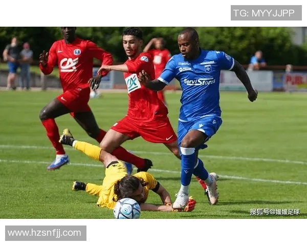 场奎维利与欧塞尔的激烈对决展现足球魅力与团队精神